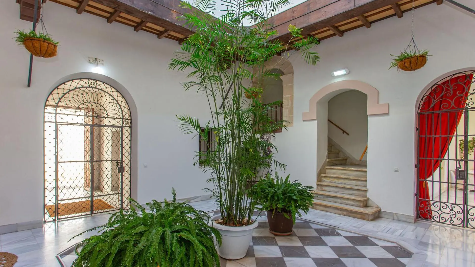 Apartamento Centro Con Piscina Y Parking El Puerto de Santa Maria 0*,  Spain
