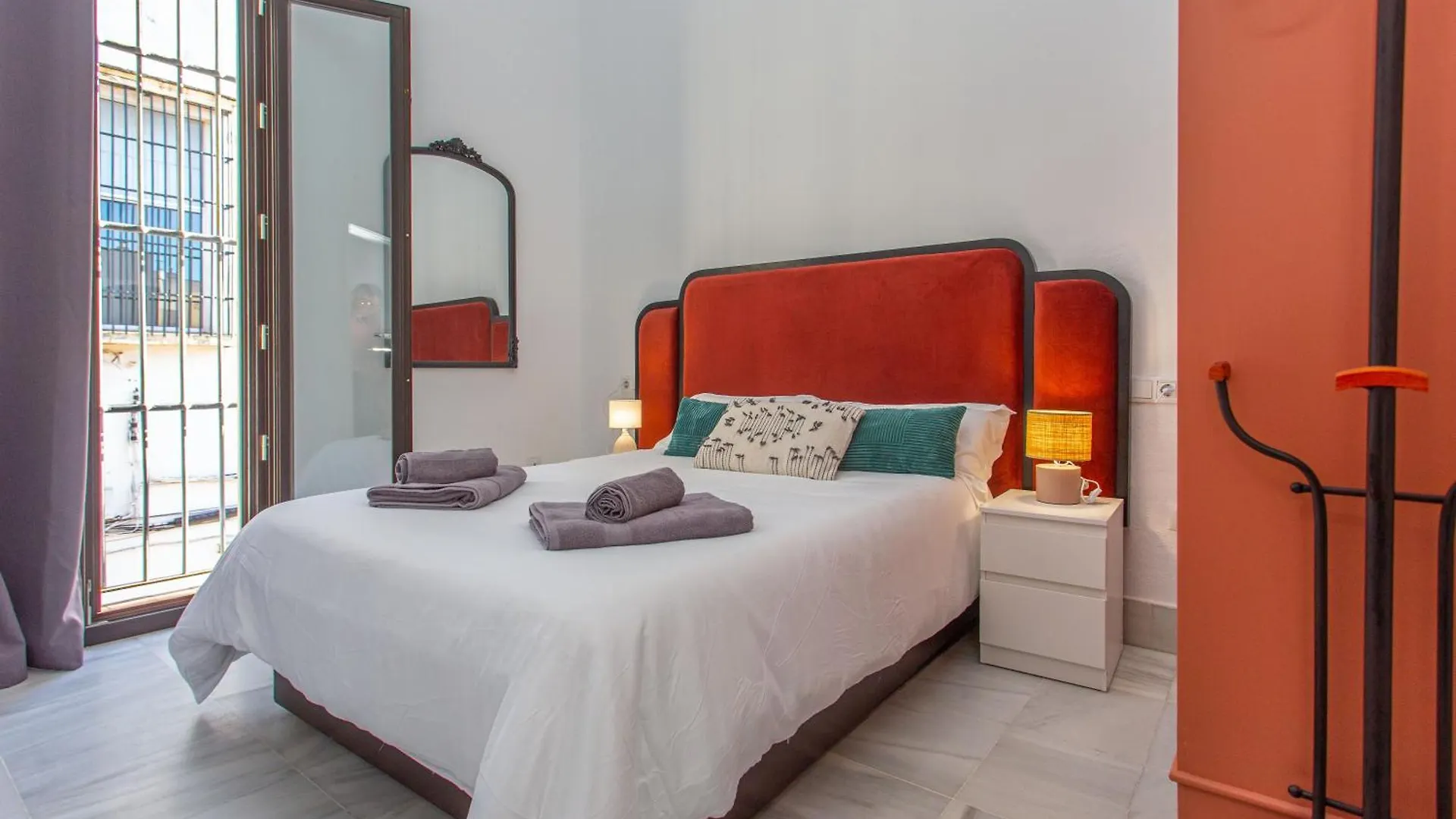 Apartamento Centro Con Piscina Y Parking El Puerto de Santa Maria Spain